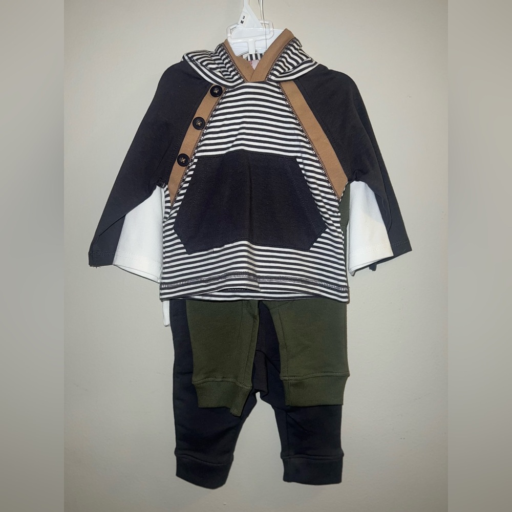 NWT Tommy Bahama 4 Piece Baby Boy Set 3M